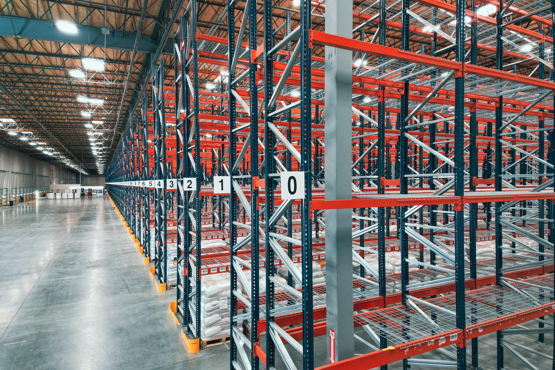 Industrial pallet racking warehouse in Charleston, South Carolina